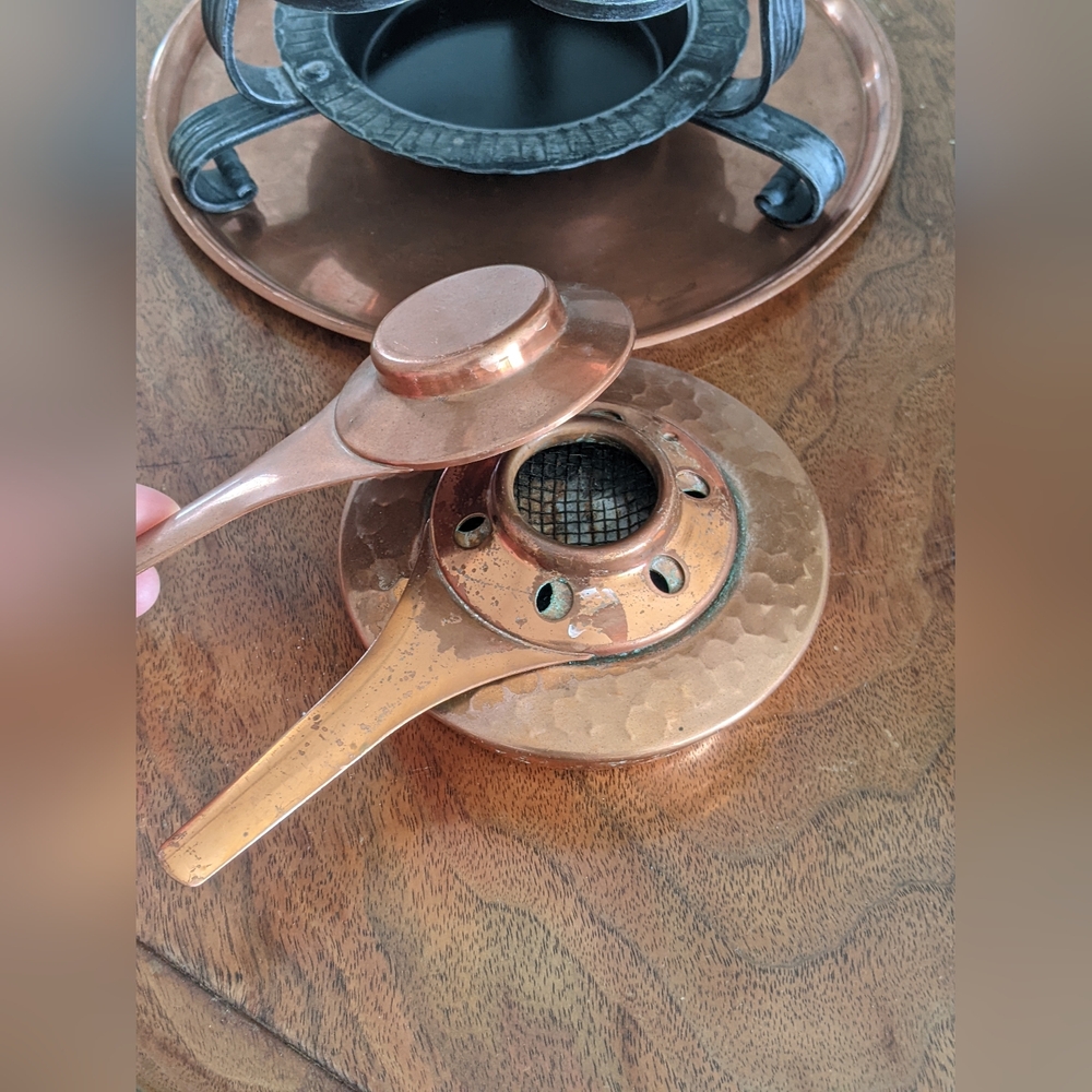 MID CENTURY SWISS MADE COPPER SAUCEPAN ON STAND/fondue set, saucepan with - Picture 6 of 12